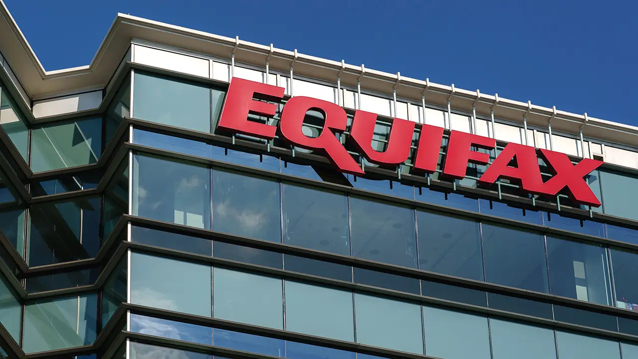 德意志银行升级 Equifax (EFX)