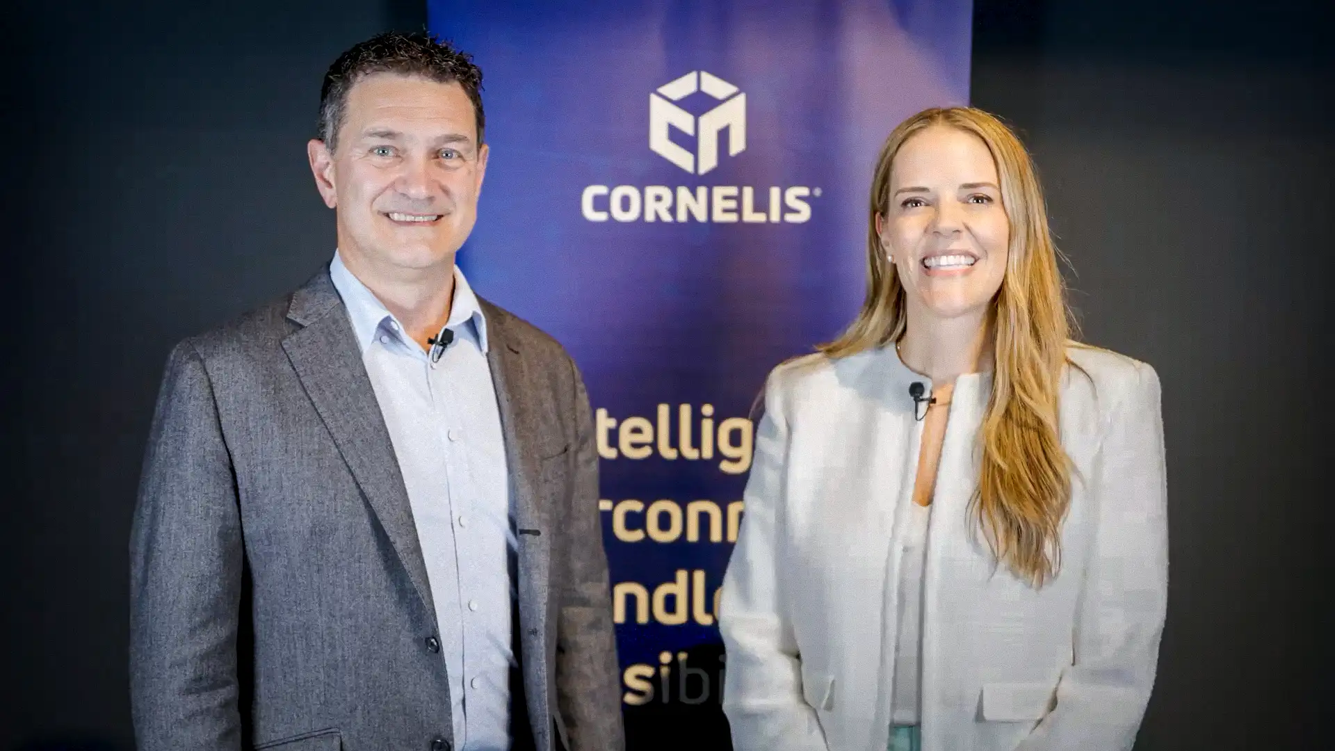 Cornelis Networks 融资 2.05 亿美元：AI 集群网络瓶颈下，开放互联能否成为英伟达之外的替代选择