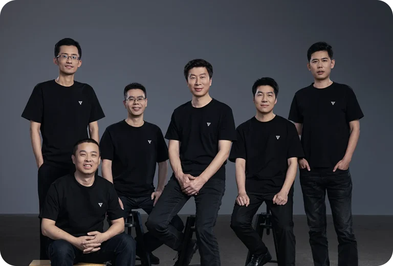 小雨智造完成数亿元B3轮融资：工业焊接机器人能否靠“一脑多形”跑通场景？