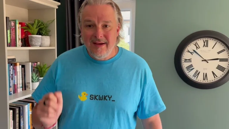 Skwky完成SEIS种子前轮融资：AI调解工具能否先在教育场景跑通多人实时冲突？