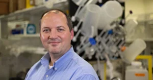 Axio BioPharma 完成240万美元种子前轮：生物制造跨公司交接仍靠文档与人工映射，Lattice 能否打通数据孤岛